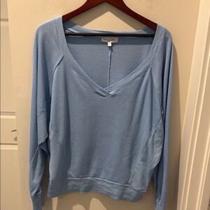 Michael Stars Blue Thermal Long Sleeve Relaxed  deep V-neck size Large